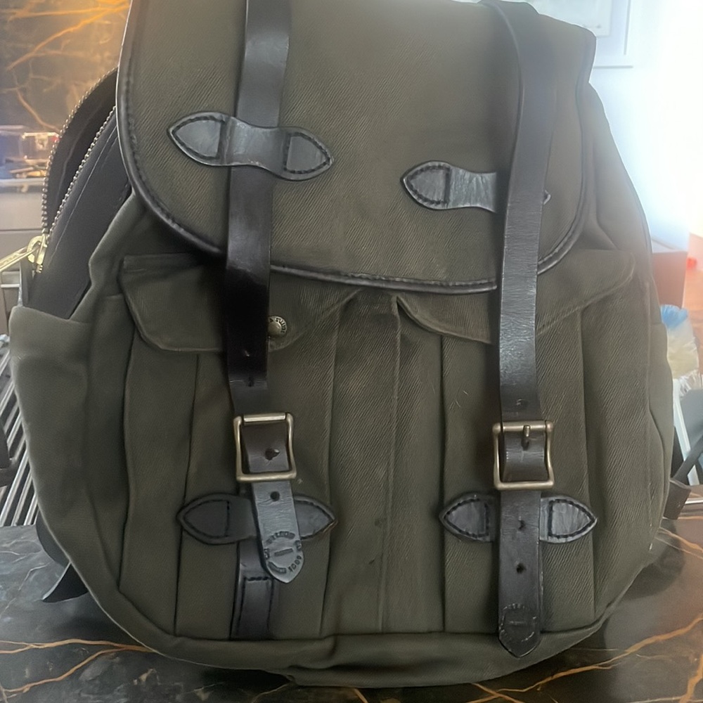 Filson rucksack otter green